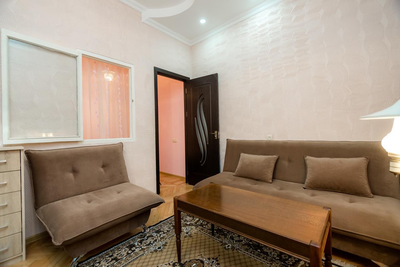 Ferienwohnung Gabi'S House Tbilisi Exterior foto